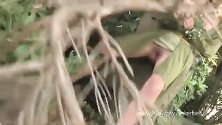 A peasant woman got fucked by a prince of thieves under the trees