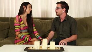 The botanist gave a sensual massage to the pretty woman
