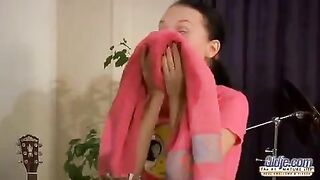 An aged guy fucked a young girl in her round ass hole