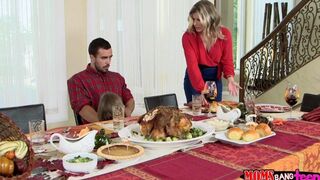 Family dinner ended with an unforgettable FFM threesome