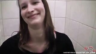 I paid for sex and fucked a girl in the toilet in the public toilet