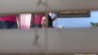 A hot couple has sex right in the college dormitory