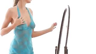 A little erotic show in front of the mirror, nice cumshot