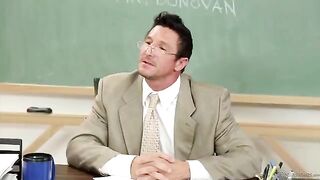 The student gets a good mark thanks to the teacher’s deepthroat blowjob