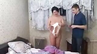 The old mother got her son’s cock in her pussy