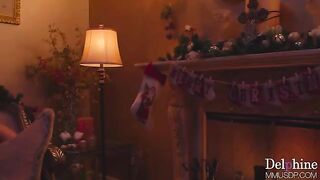 The hot blondie is doing something nice for Christmas for her man
