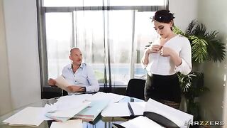 A man is fucking his sexy coworker on the table