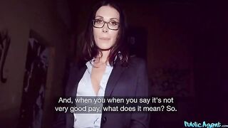 A teacher with glasses fucks a student who has never fucked before