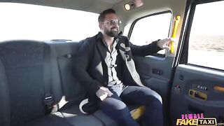 A sought-after hole, where passion takes over in the car with stockings