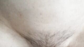 Skinny MILF begs for hard sex and a close-up finish shot