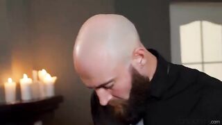The blowjob was gentle, but the man did not give her any money