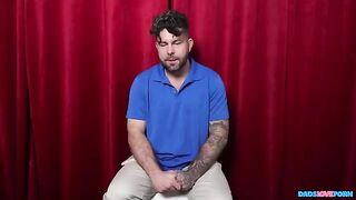 A guy tasted the crotch of his girlfriend, it was very tasty