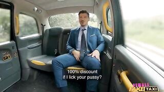 A sexy girl seduced a guy in the car, but who started it?
