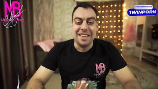 The pregnant stepmother was fucked by her stepson on stream