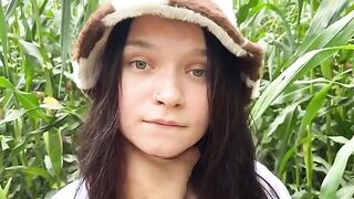 A security guard caught a thief in the cornfield and she began to please him orally