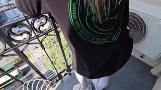 Her pussy is too tight for you to penetrate!