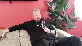The girl seduces her guy through the boobs in the car