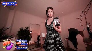 Why don't we do it like that? A captivating homemade video