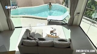 A lonely girl gets fucked in the swimming pool