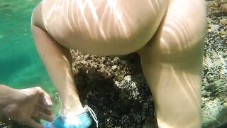 Underwater anal sex with a big ass beauty and a thrilling finish