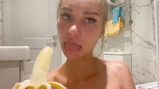 A sexy girl, Monika Fox, stuffed a banana in her ass and played with it
