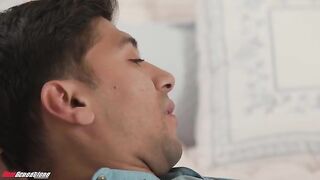 A woman received one cock and was in a state of happiness
