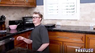 It's not easy to get off a dick, watch and see