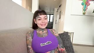 A girl with a split tongue fucks without protection