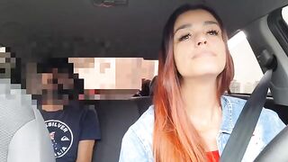 The girl knew the stop signaled by the driver - The Real Uber