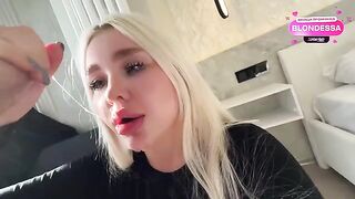A cock craving girl with a juicy, curvy ass gets what she wants