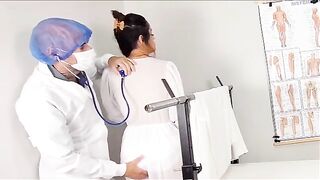 A man gave his place to another man at the gynecologist's office