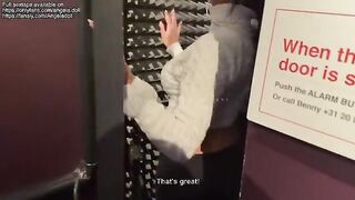 A sexy girl has sex with a stranger and he cum in her mouth