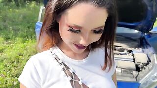 A young couple has sex right in the car