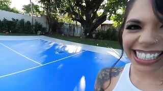 Gina Valentina's big booty Latina beauty shines in steamy action
